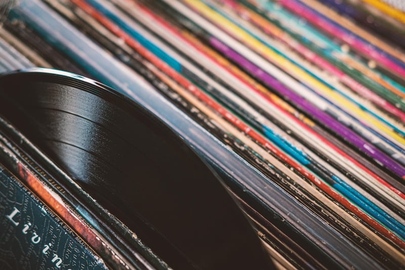 Vinyl record clock
